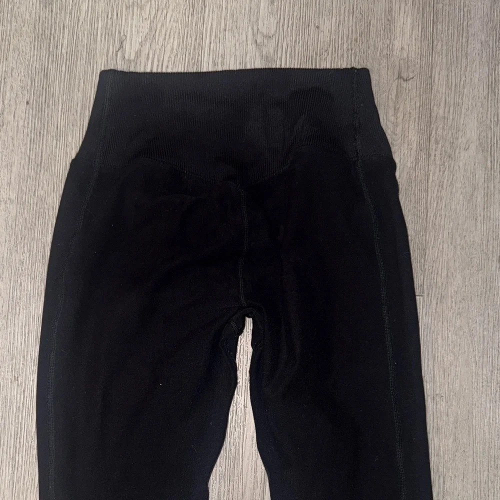 Alo Yoga Black High-Waisted Leggings